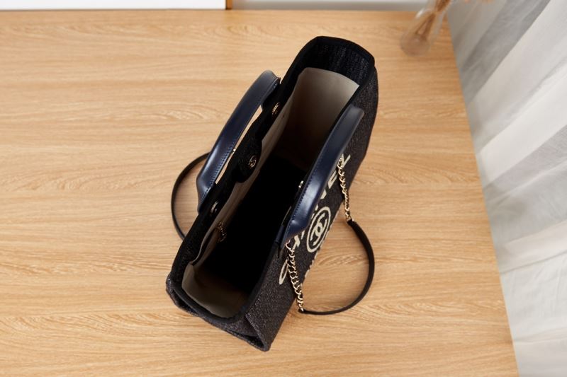 Ch**el shopping bags